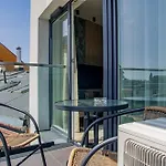 INPOINT Serviced Apartments - Grzegorzecka 11 Street